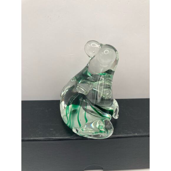 Vintage Clear Glass Art Frog with Green Swirls Paperweight 3" Tall - Picture 4 of 7